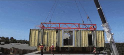 红警二创建房间时如何快速建成厂？