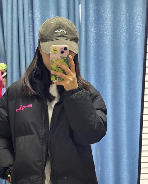 王者荣耀联名棉服的售价是多少？